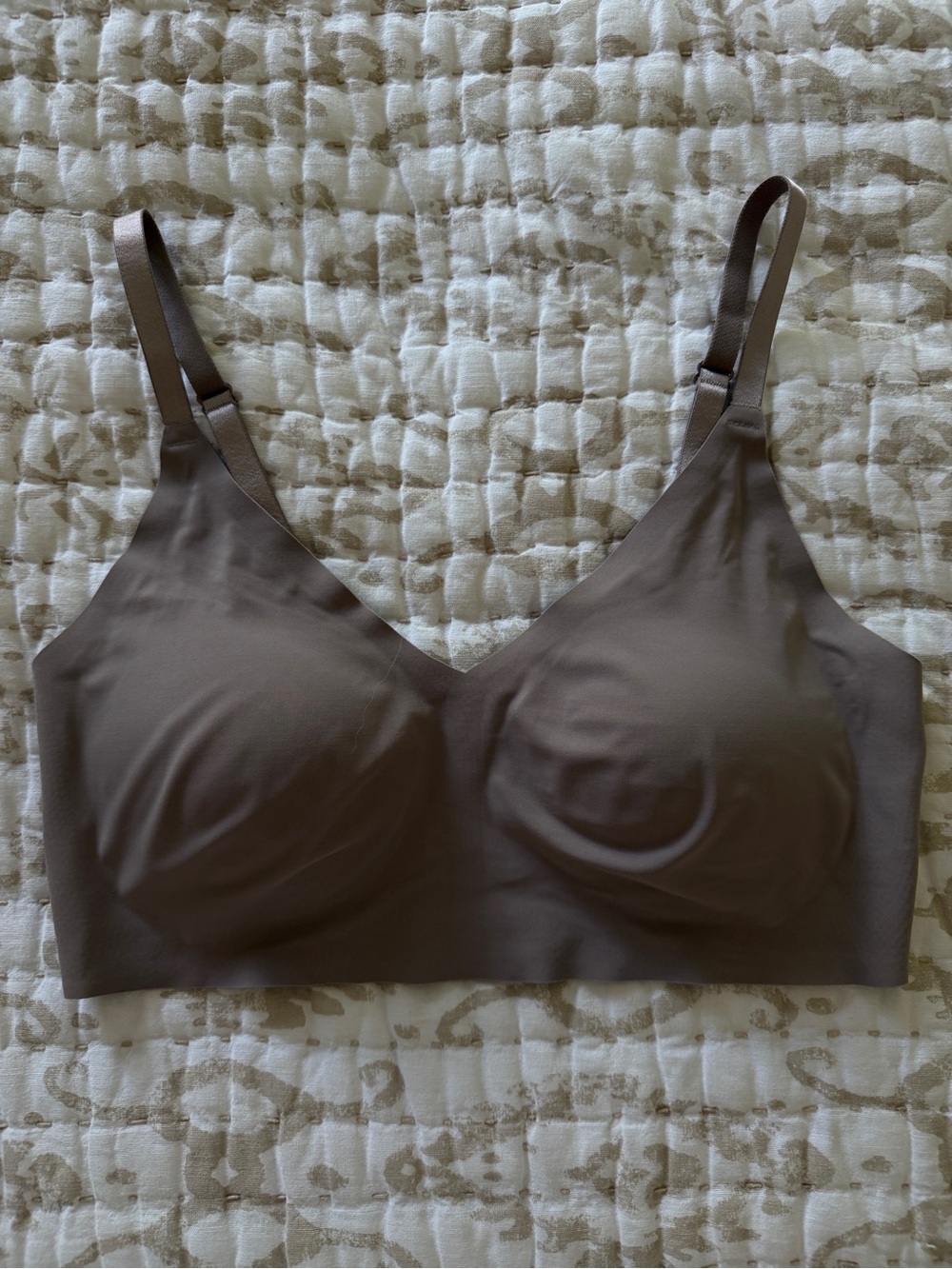 New True Women’s Taupe Bralette, size L